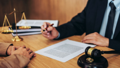 How a Divorce Lawyer Can Protect Your Rights During Separation