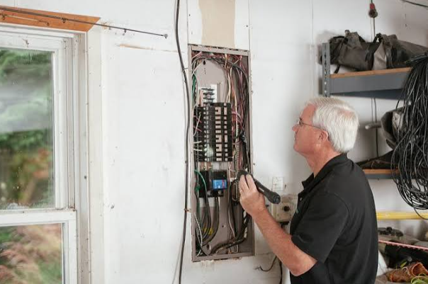 Important Factors to Consider Before Replacing Your Home Electrical System